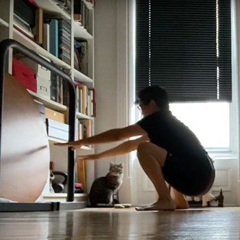 GMB Elements client Kamomi training in her apartment with her cat